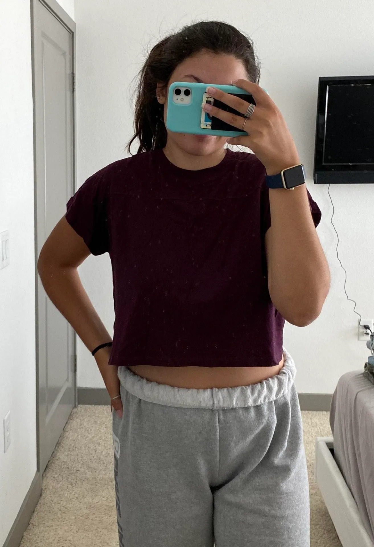 H&M DIVIDED maroon crop top - Image 2