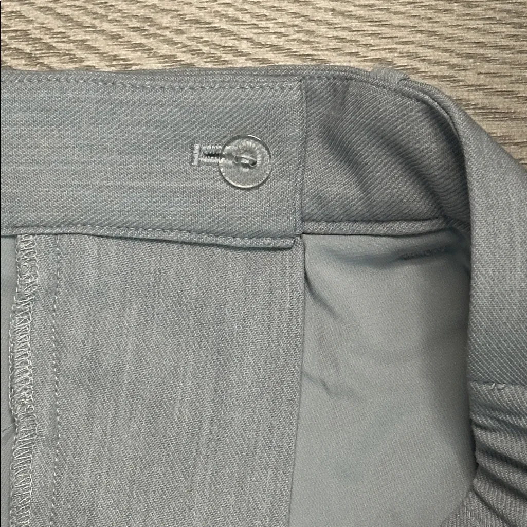 Abercrombie & Fitch Sloan Tailored High Rise Pleated Shorts Gray Size Medium - Image 5