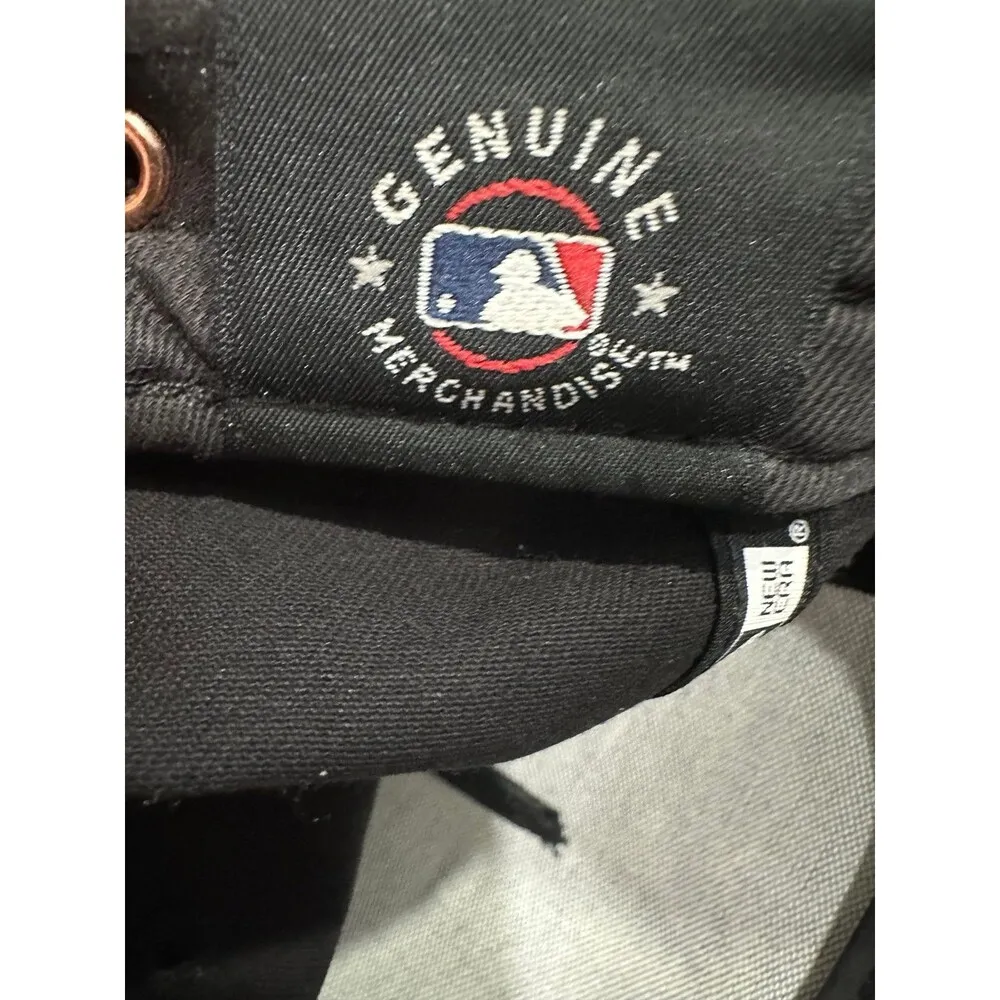 New York Yankees Women's Metallic Rose Gold New Era 9Forty Strap Back Hat Cap Black - Image 6