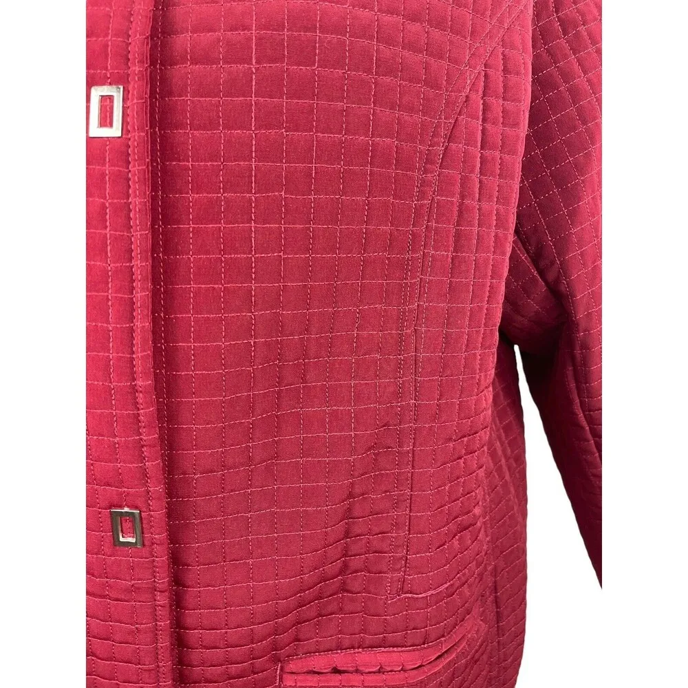 Tudor Court By Haband Lightweight Quilted Snap Button Cranberry Red L Jacket Size L - Image 6
