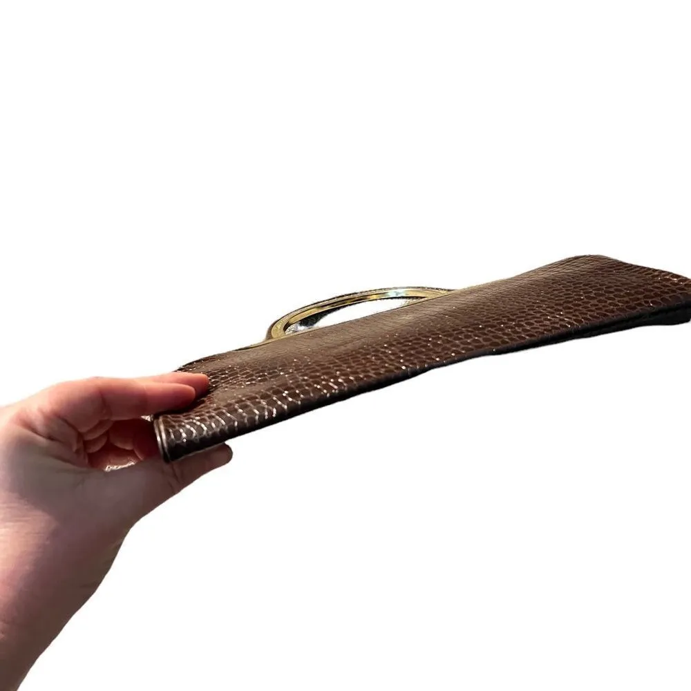 Vintage faux snakeskin brown clutch purse w/ bracelet style handle - Image 6