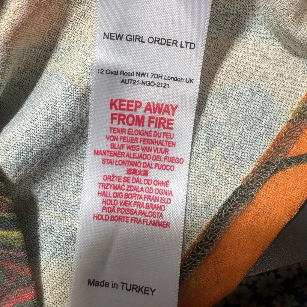 NGORDER Multi Swirl Cut Out Long Sleeve Crop Top Orange - Image 9