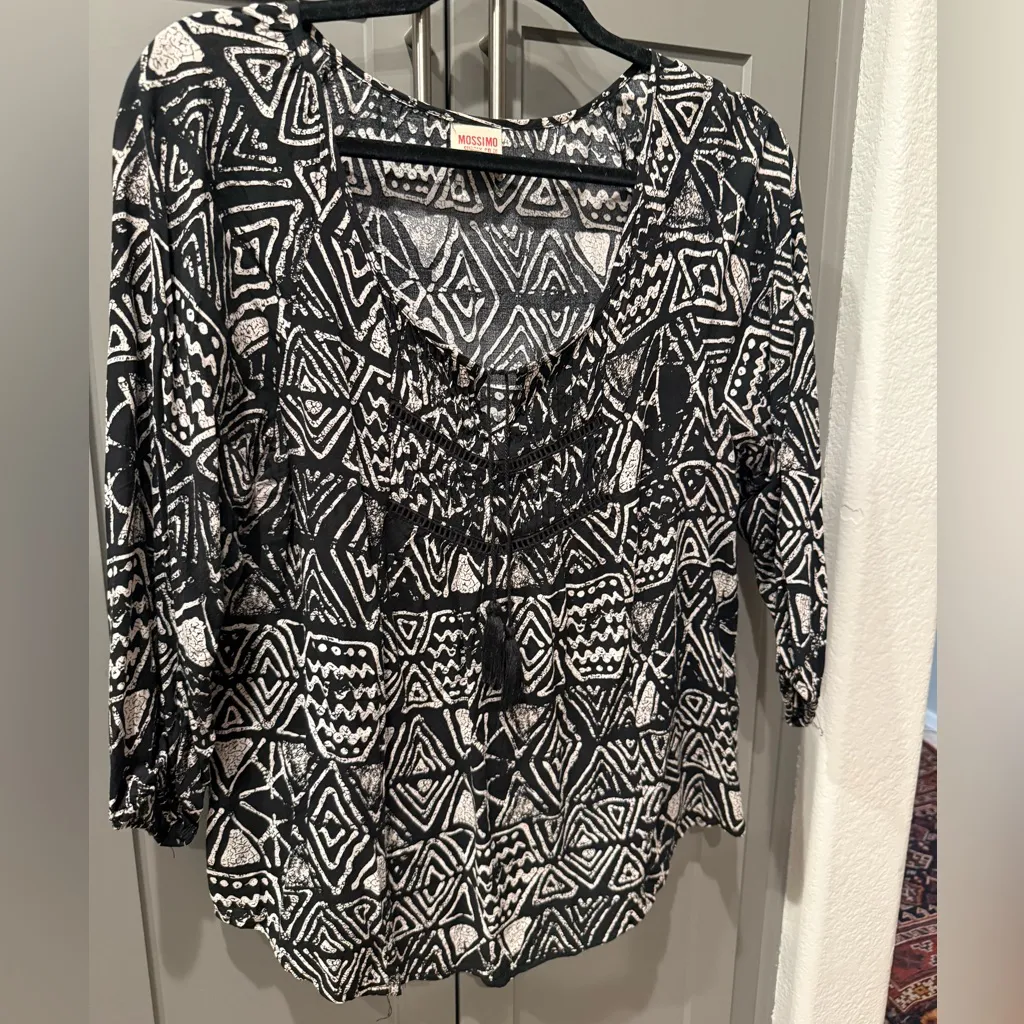 Mossimo Supply Co Tribal Aztec Print Blouse Cream and Black L Size L - Image 11