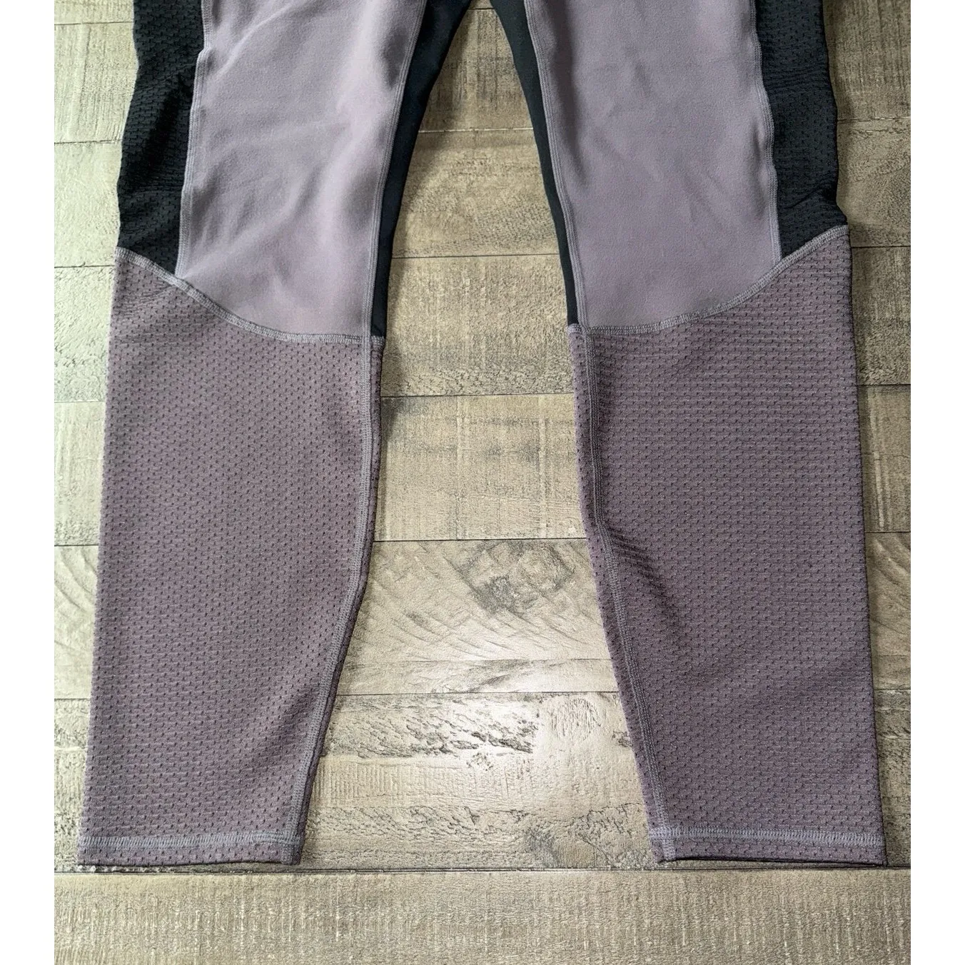 FABLETICS Powerhold Women's Lavender  Grey Mesh Yoga Running Leggings Size‎ XL - Image 3