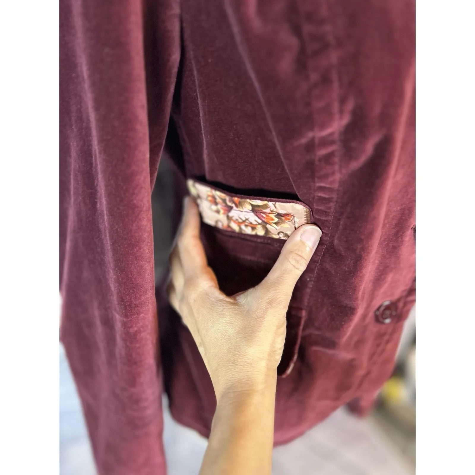 Lucky Brand MFG Burgundy Velvet Jacket Medium Handmade Trade Mark Floral Lined - Image 6