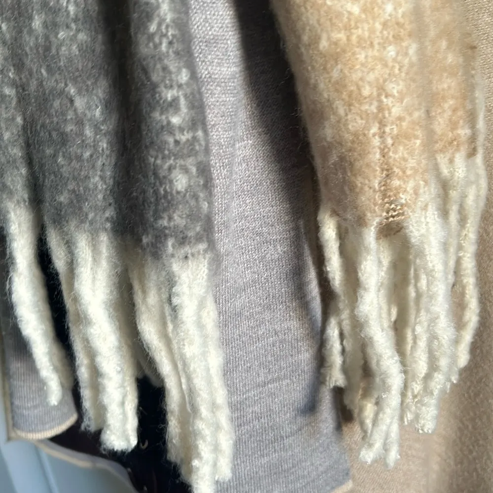 New Plush Stripe Brushed Fringe Oversized Scarf - Image 2