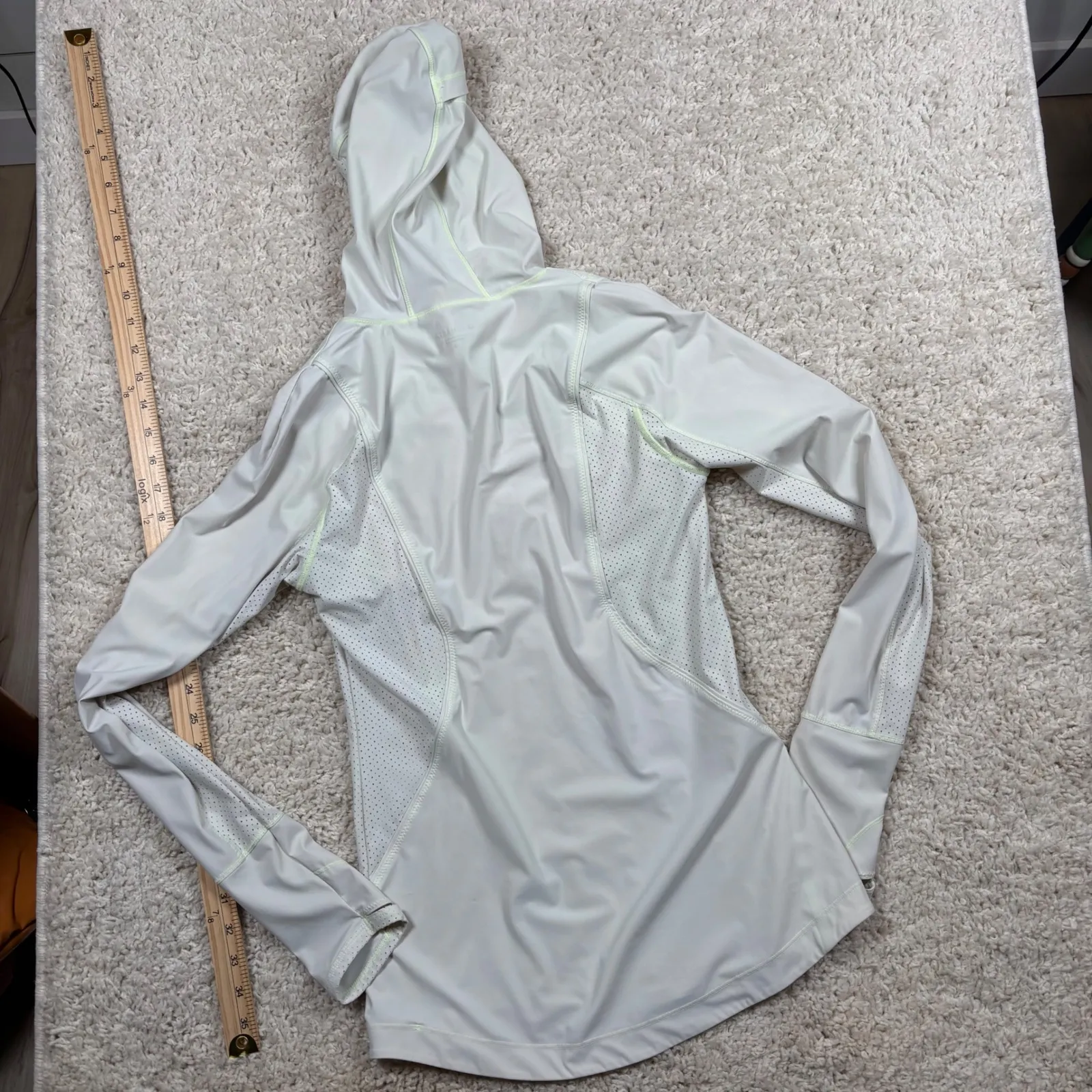 Athleta Womens Gray Hooded Quarter Zip Performance Hoodie Size S - Image 8