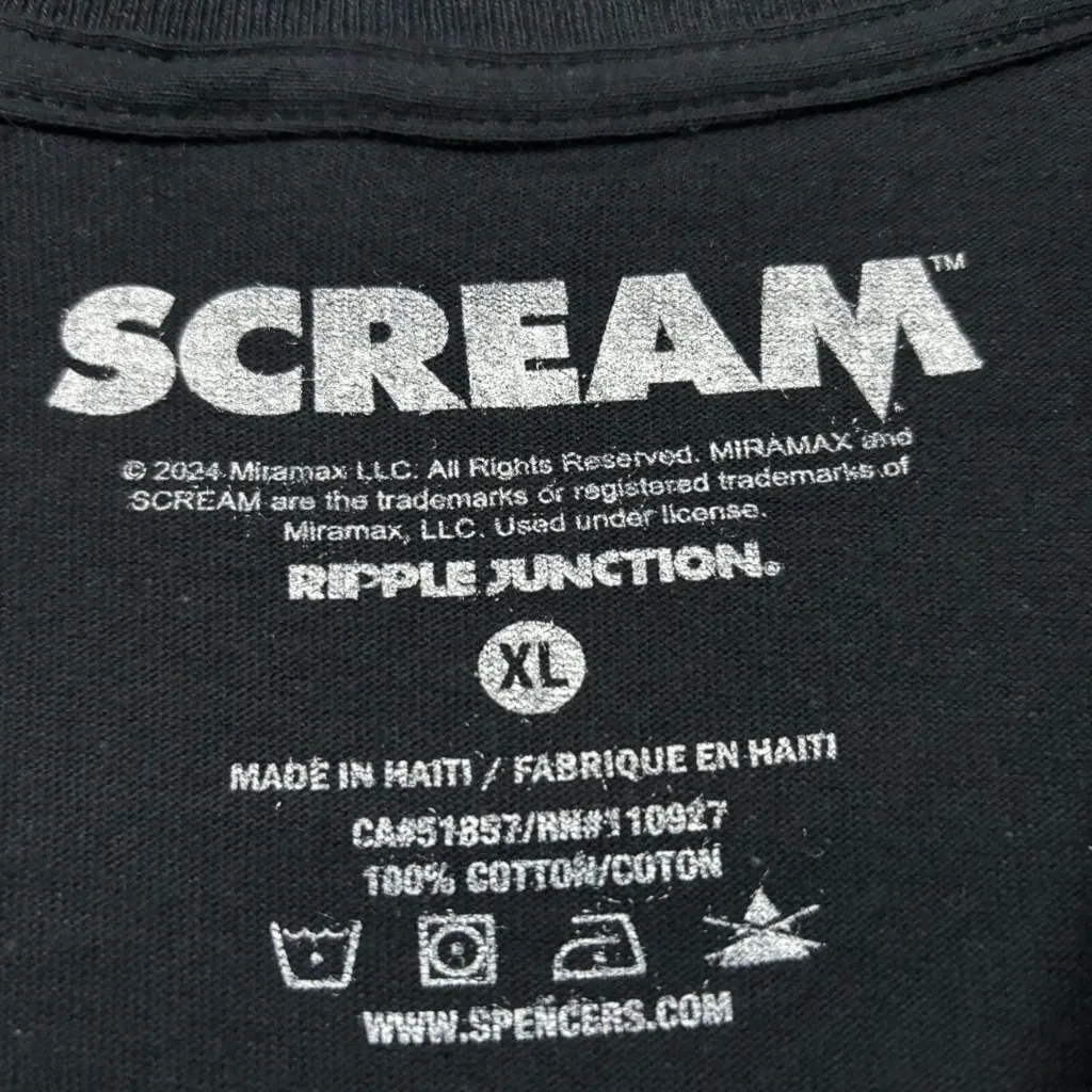 Scream “Billy Loomis We All Go a Little Mad Sometimes” Graphic T-Shirt Size XL - Image 4