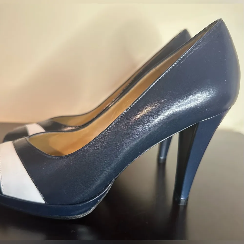 Charles Jourdan Open Toe Heels - Image 3