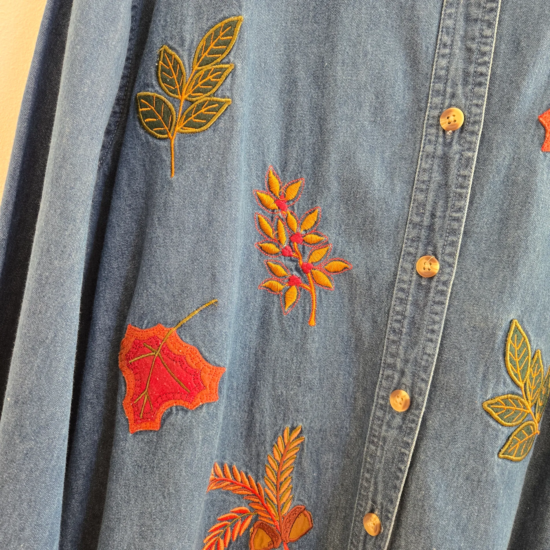 Bobby Brooks Vintage Embroidered Denim Shirt with Fall Floral Accents 22w Blue - Image 6