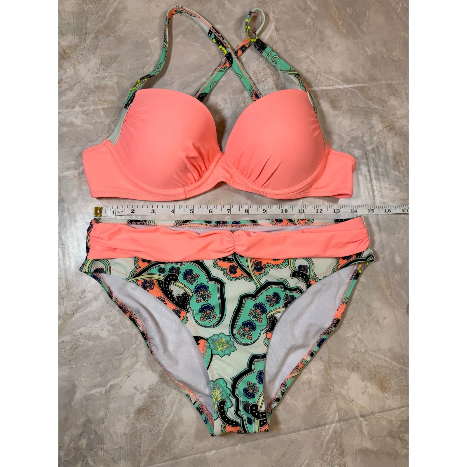 NWOT Bright Peach Paisley Bikini Set – Size Medium Padded Swimwear - Image 3