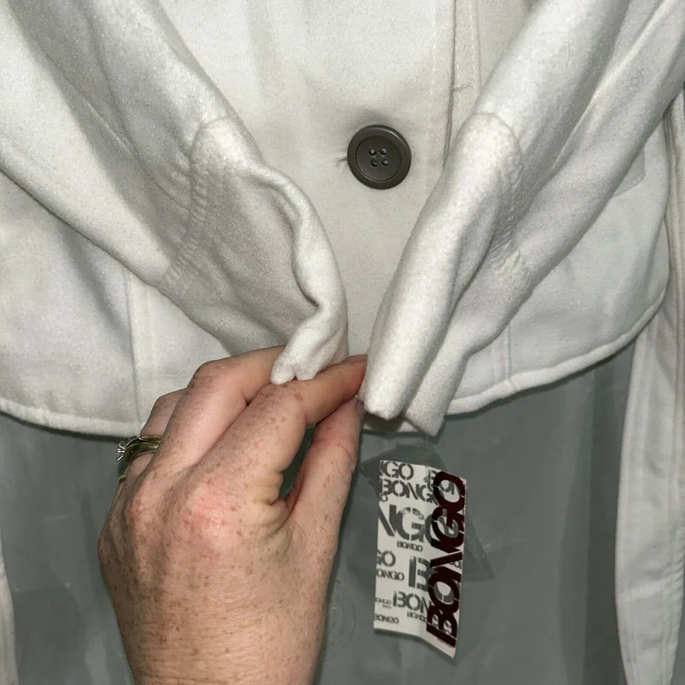 Women’s Bongo Winter White Double Breasted Pea Coat. Size Small. - Image 5