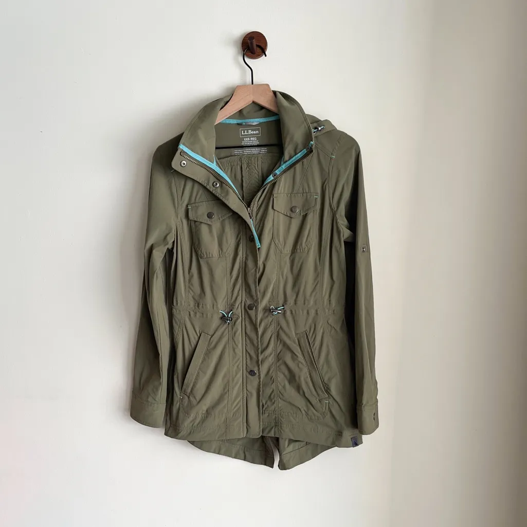 LL BEAN LIghtweight Utility Windbreaker Jacket Women’s XXS Olive Green - Image 5