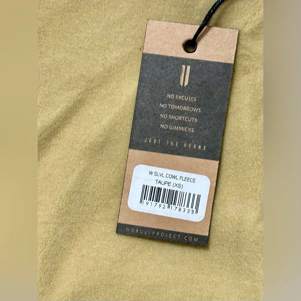 NWT NOBULL Women’s Sleeveless Polartec Cowl Fleece Hoodie - XS - Taupe - Image 7