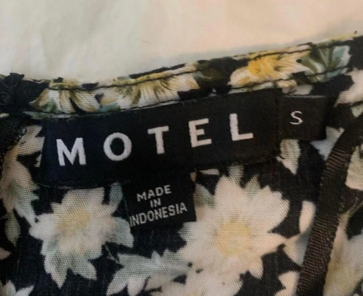 mini Skirt - Image 2