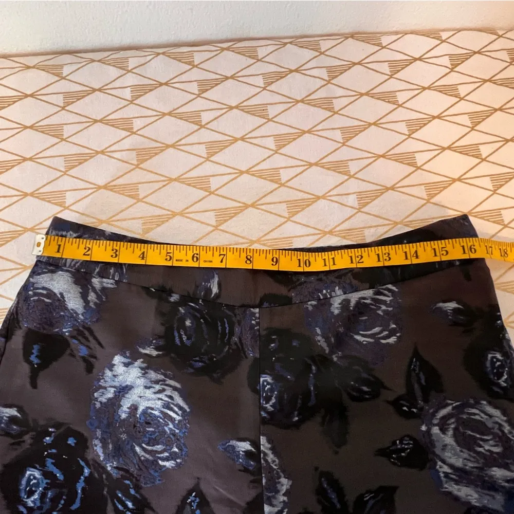 Talbots NWT Floral Ankle Pants Size 10P - Image 8