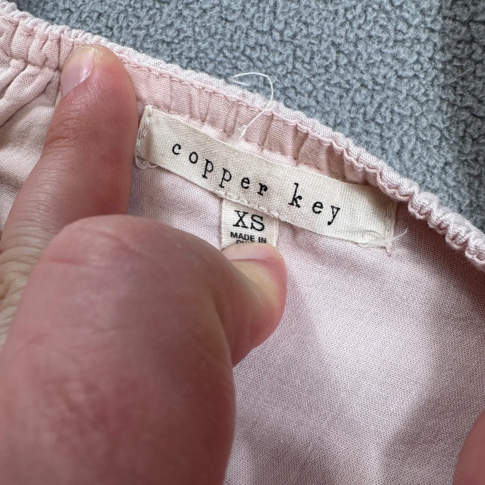 Copper Key Cropped Top XS Womens Pink Puff Sleeve Square Neck Blouse Shirt - Image 4