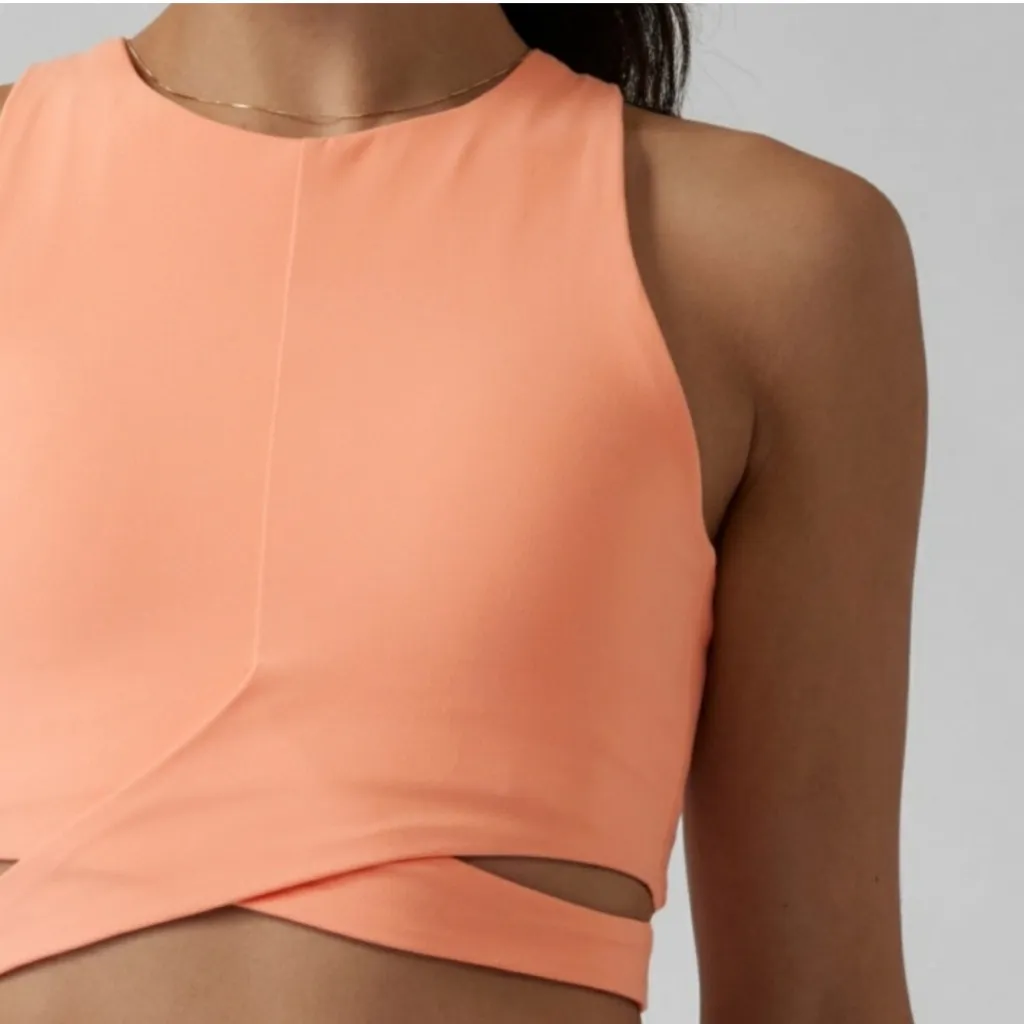ATHLETA Conscious Cut Out Crop. - Image 3
