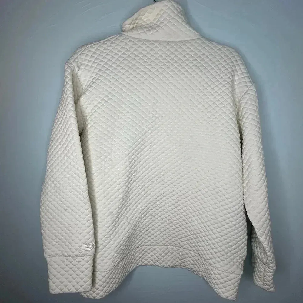New Balance  Quilted Mock Neck Pullover Size Medium Off-White Sweatshirt - Image 2