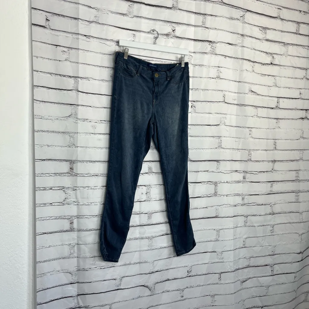 Bandolino Thea Jeans Women’s Size 10 Light Wash Blue High Rise Skinny Stretch - Image 2