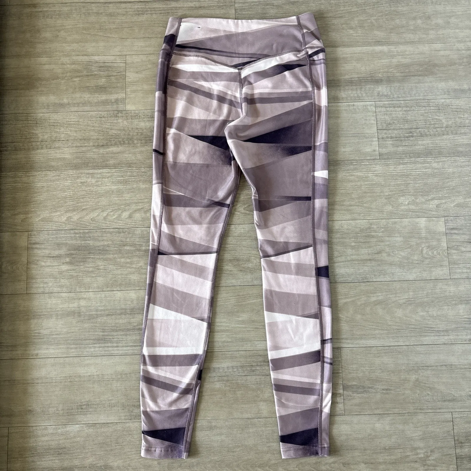 Nikes Dri-Fit Power Legend Ribbon Wrap Training Tights Size Medium - Image 2