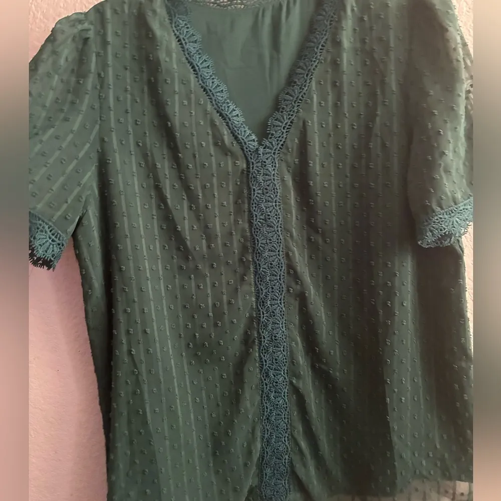 Emerald Green Dot Semi - Image 6