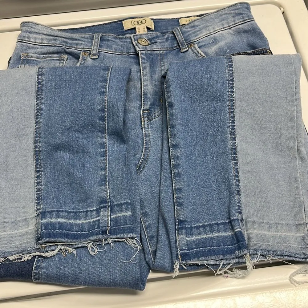 LOGO by Lori Goldstein Patchwork Blue Straight Leg 5 Distressed Jeans- Size 6 - Image 11