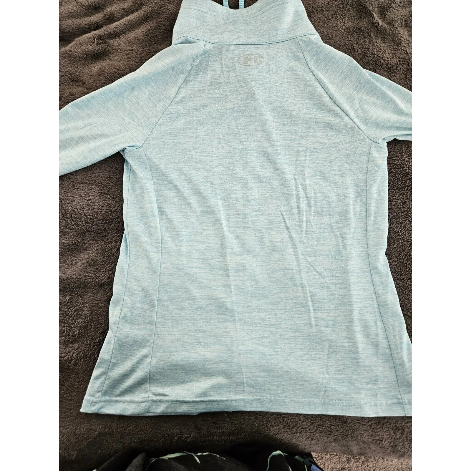 Baby Blue Under Armour Heatgear Hoodie Size XS - Image 7
