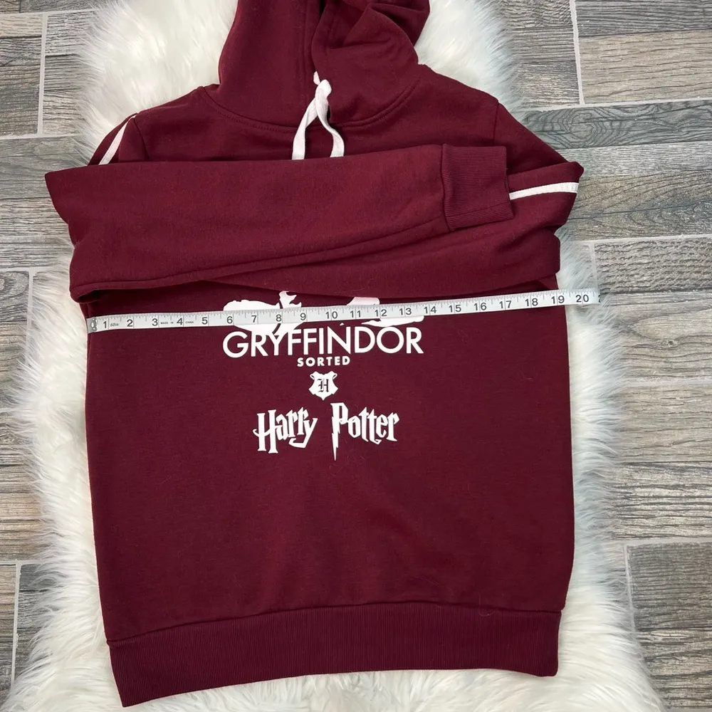 Harry Potter Maroon Gryffindor Hooded Sweatshirt - Image 4