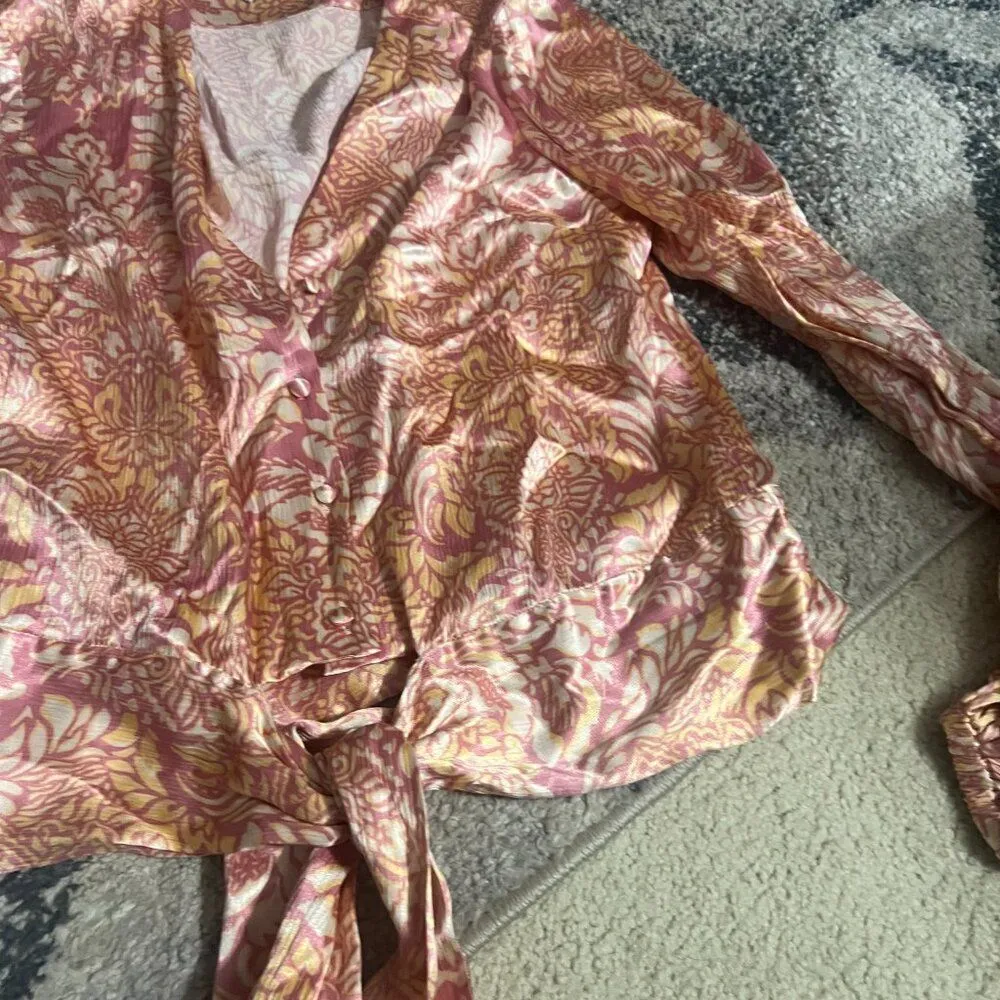NWOT Alexis floral blouse small - Image 8