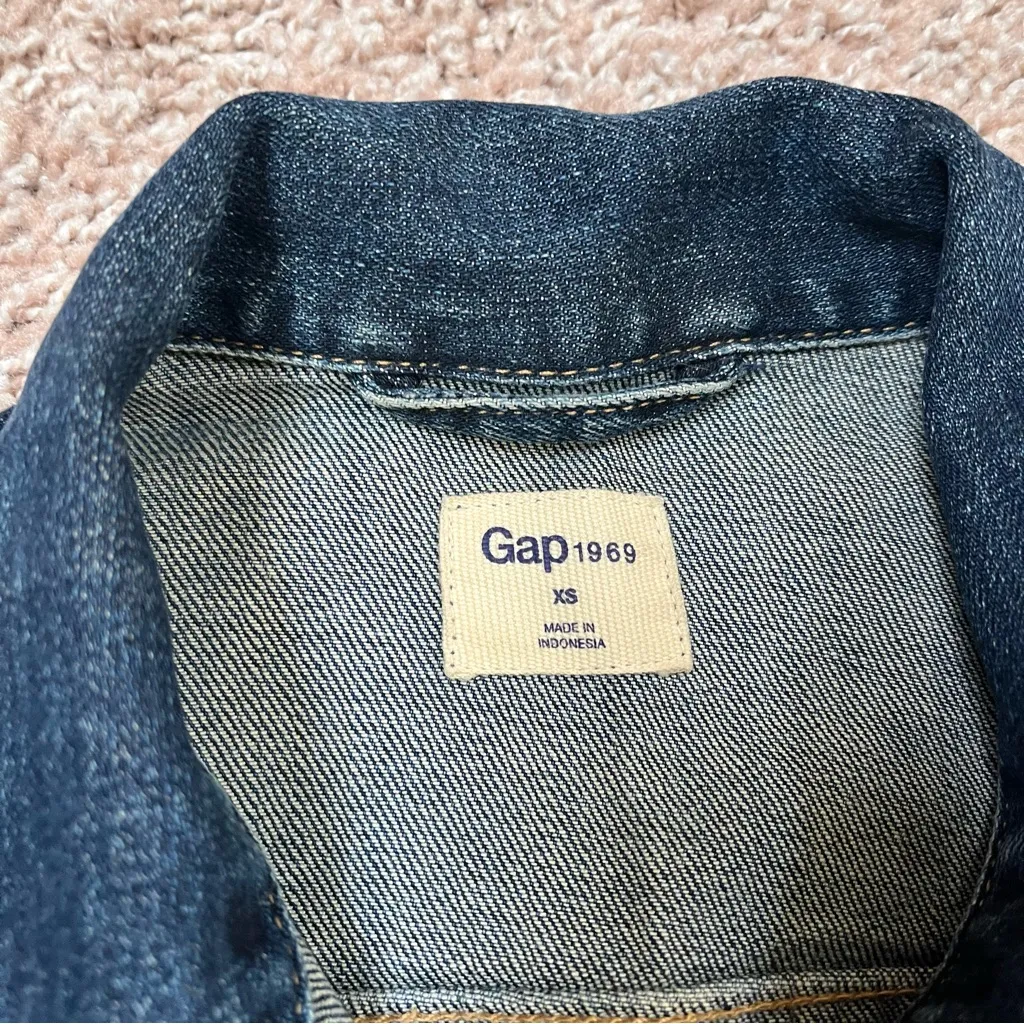 GAP 1969 Dark Denim Jacket - Image 2