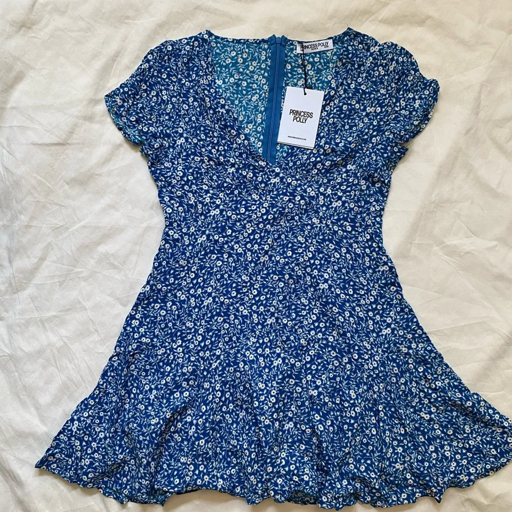 Princess‎ Polly The Sting Blue and White Floral V-Neck Mini Dress Size 4 - Image 3
