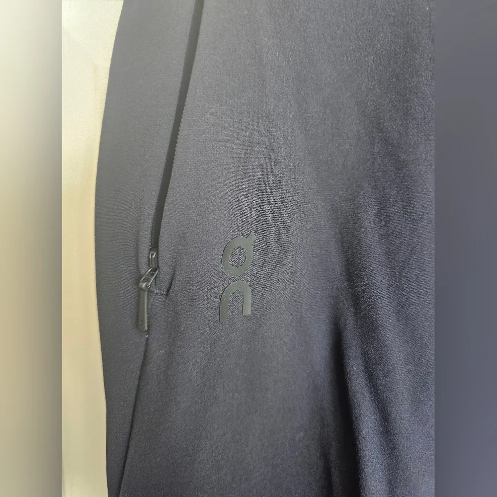 On Running Joggers Blue Size L - Image 6