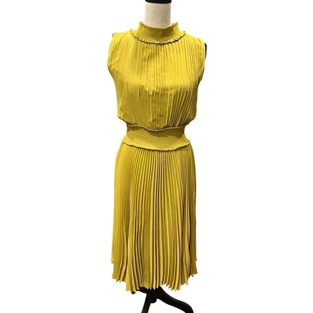 Nanette Lepore Women's Smocked High Neck Pleated
Dress Size 8 - Image 4