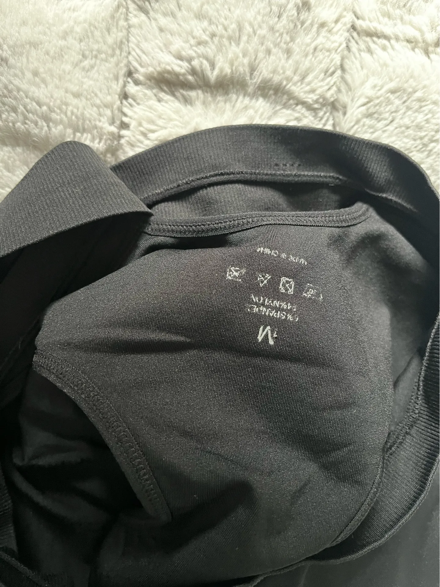 NVGTN Sports Bra - Image 5