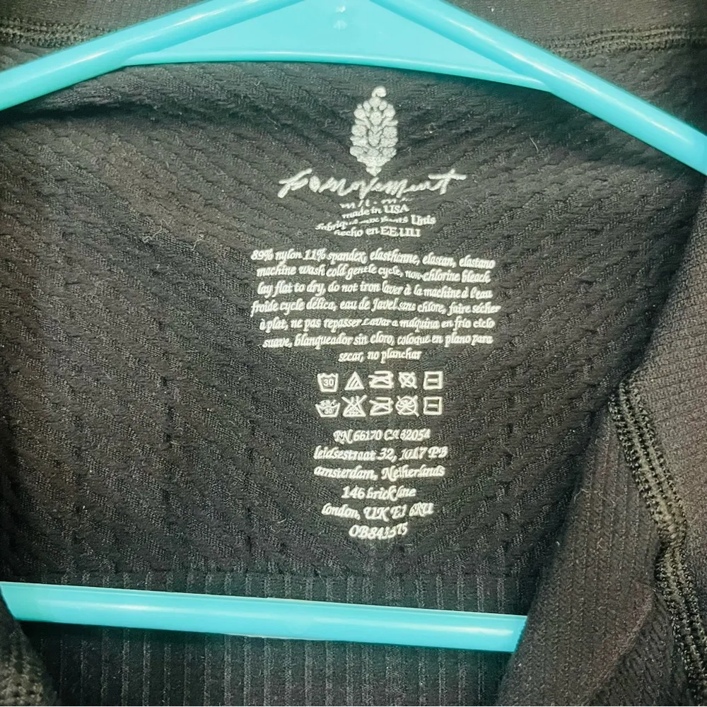 Free People Movement Active Black zip up jacket medium - Image 6