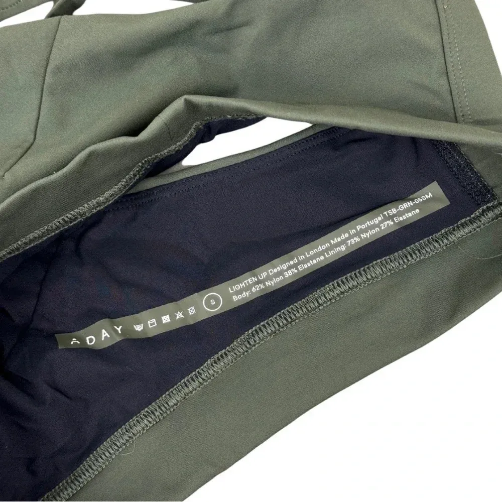 aday FULL SET Lighten Up Sports Bra & Layered Up Thermal Leggings Set Green XS‎ - Image 11