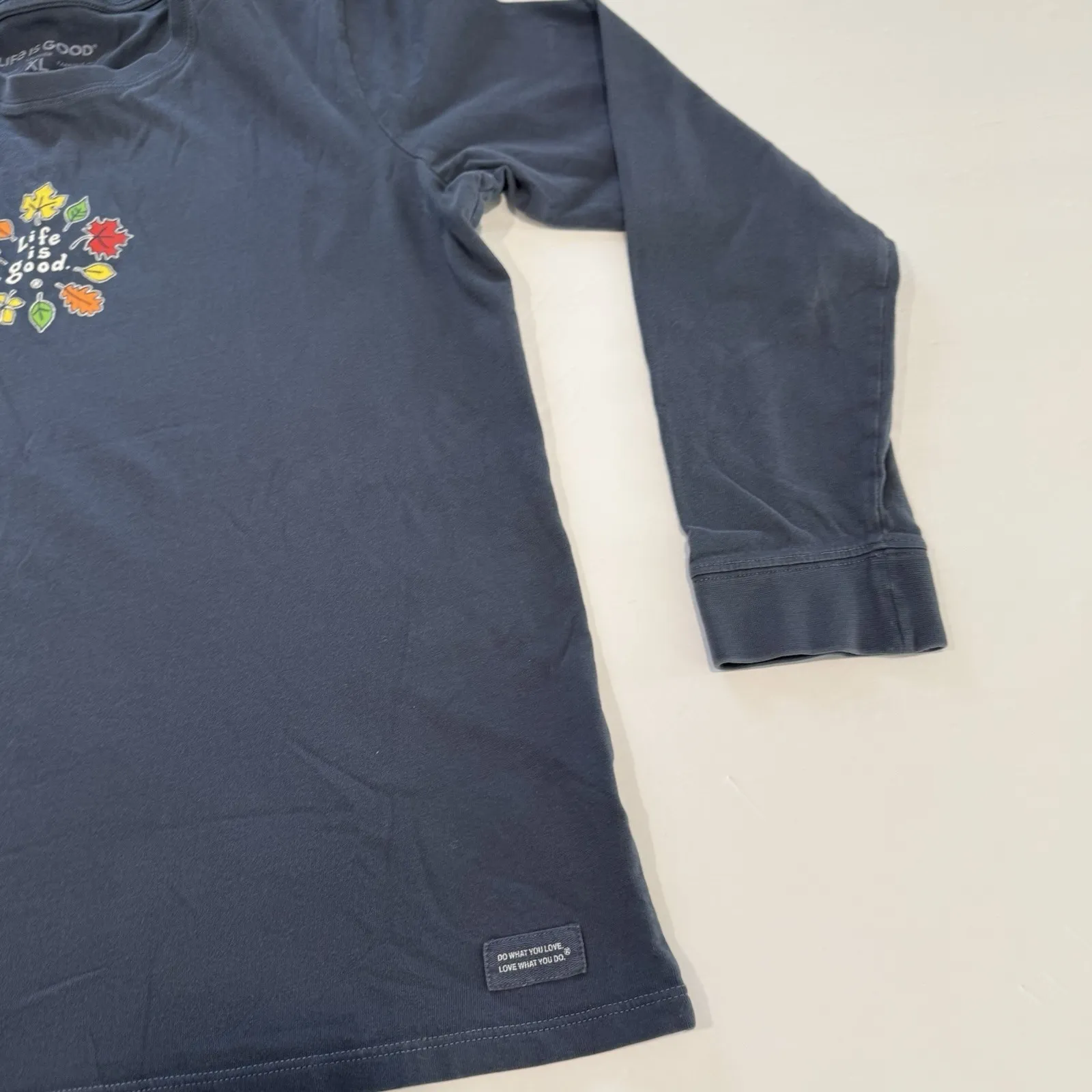 Life is Good Blue Autumn Fall Leaves Crew Neck L/S Crusher Tee Size XL - Image 5