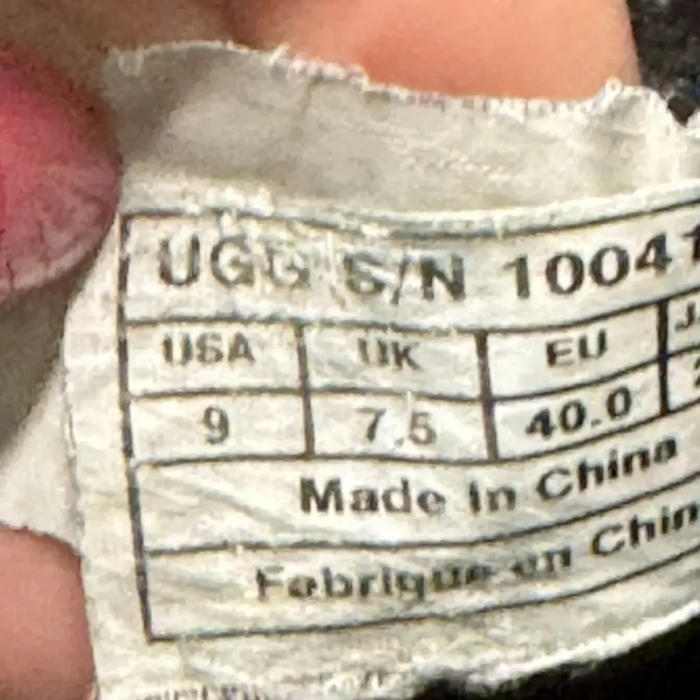 UGG BLAYRE II BLACK SHEARLING WATER RESISTANT Boot US 9 US - Image 5