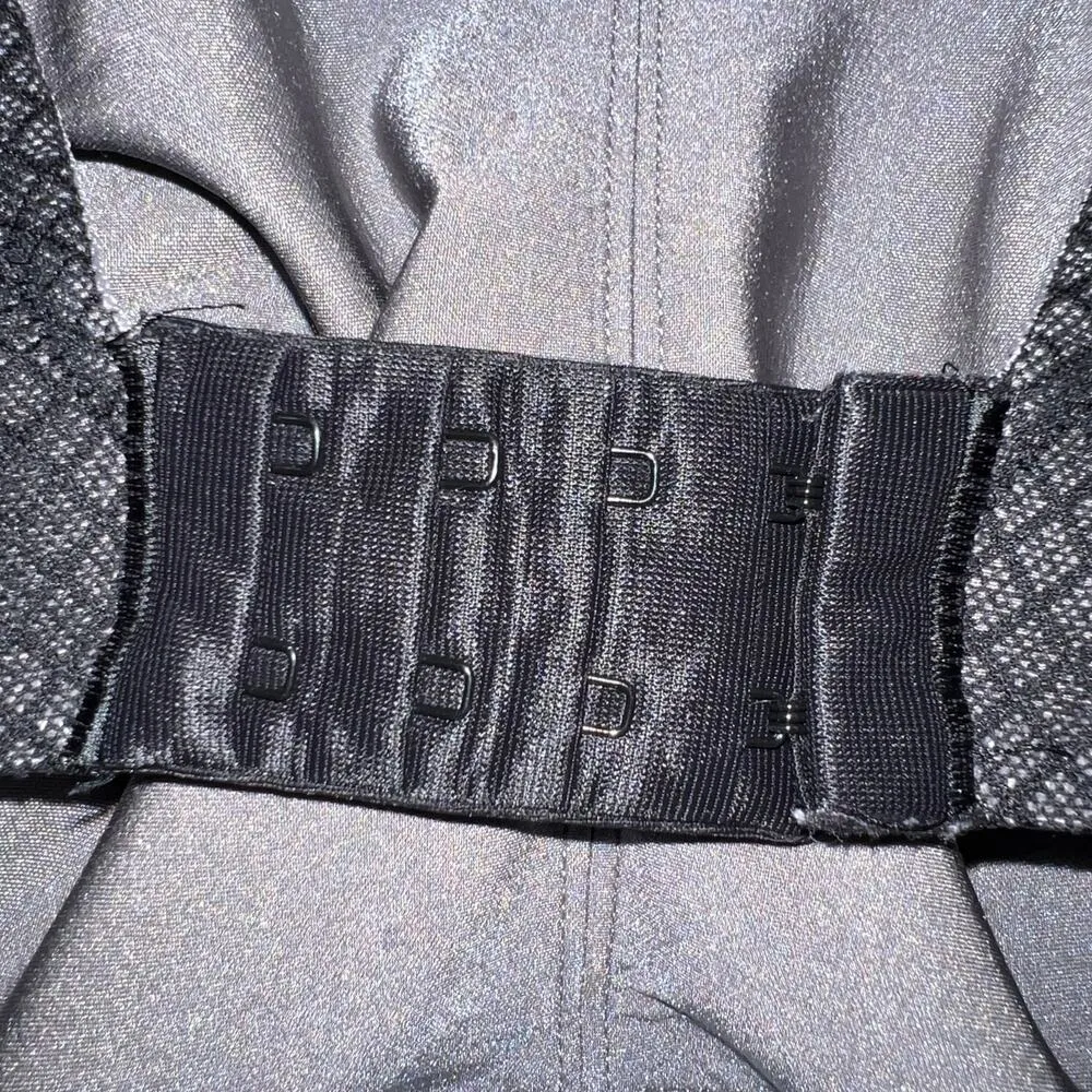 Chantelle Womens Sports Bra High Support Underwire Full Coverage Side Panels - Image 5