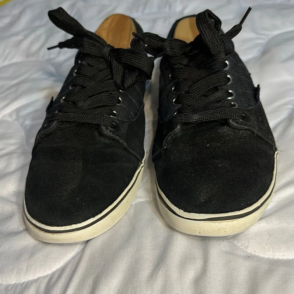 Vans Black Skate Shoes Size 9 Women’s - Image 2