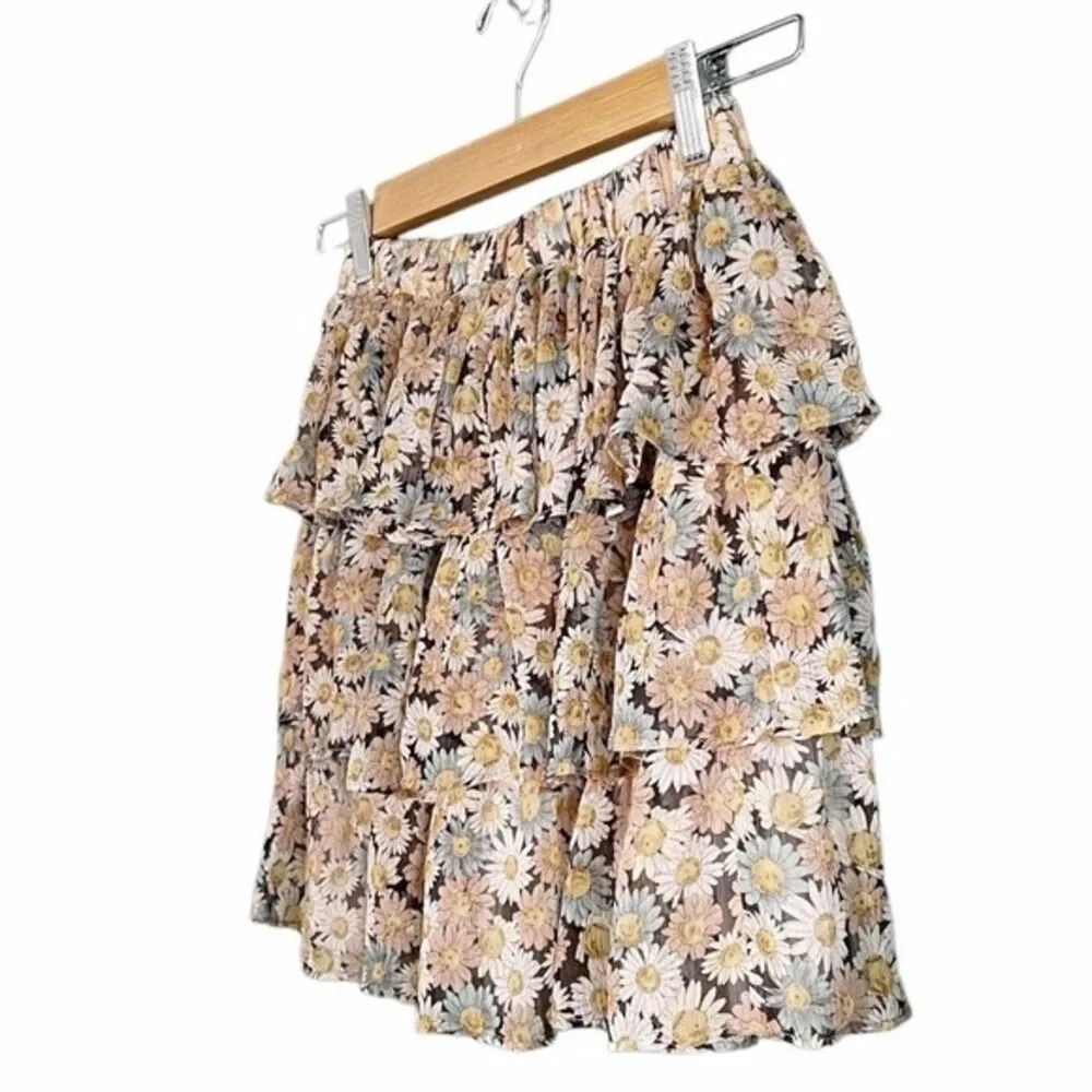 NWT Laurella Tiered Pastel Daisies Spring Ruffled Mini Skirt Women’s Size S/M Green - Image 7