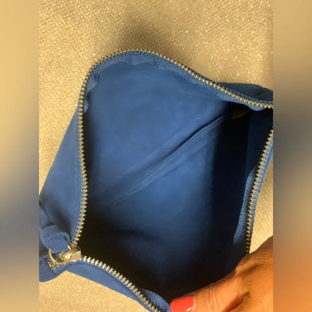 Hake! Blue Suede Clutch - Image 3