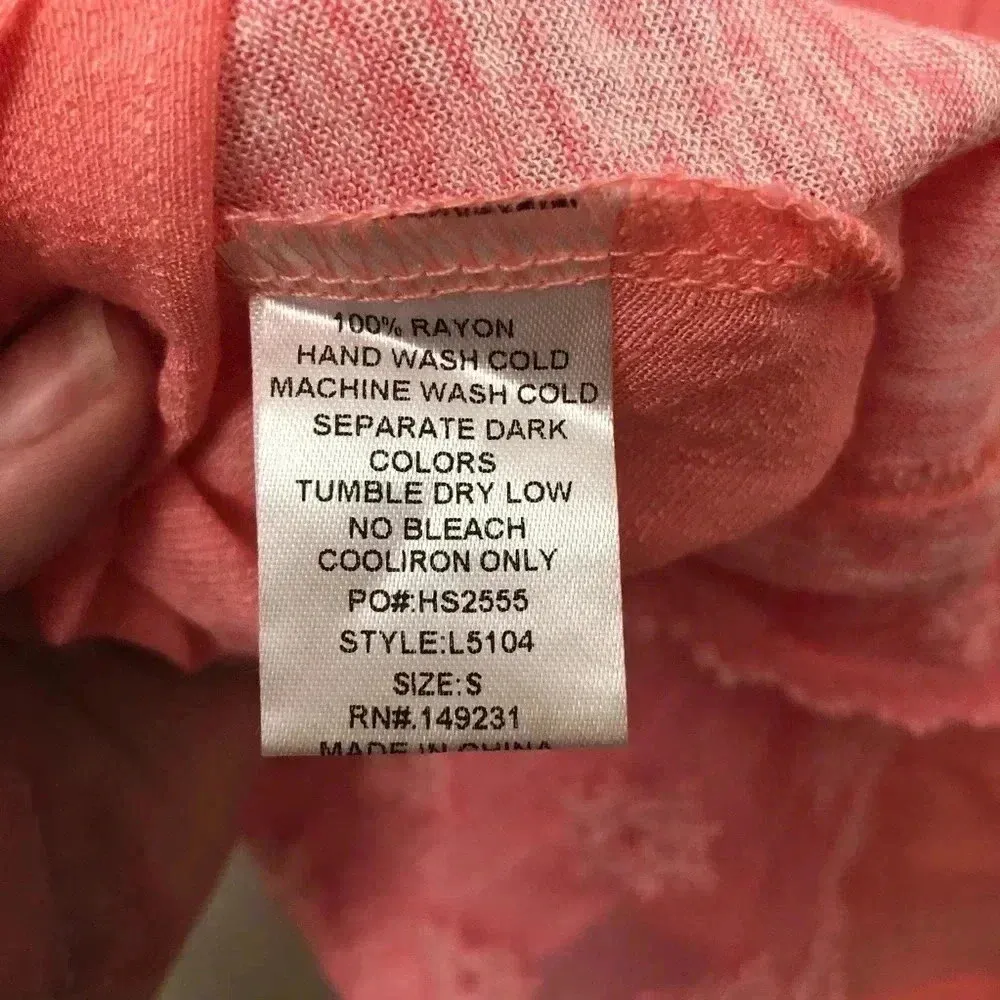 Peach‎ Rayon top with lace overlay Sz S - Image 4