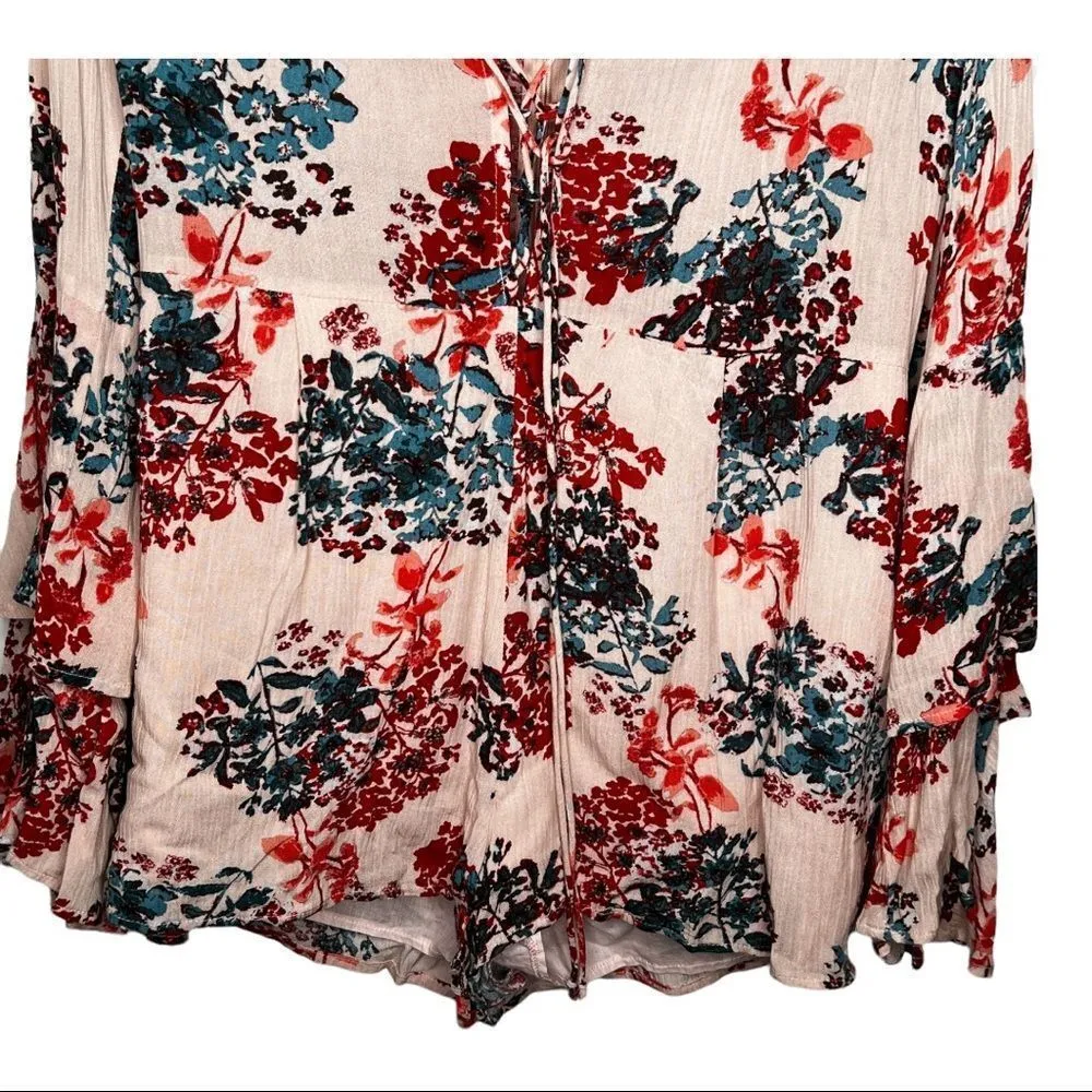Sage Floral Shorts Romper‎ nwot - Image 3