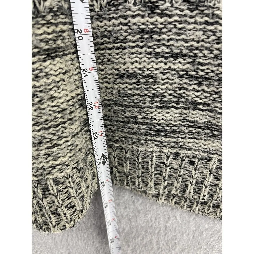 Paper Crane Women's Sweater VNeck Knit Size Medium Gray Marled White Embroidered - Image 5