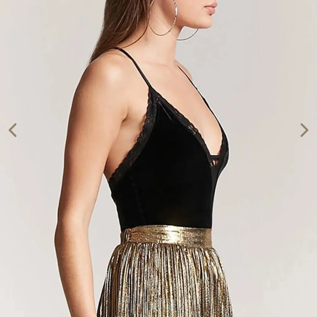 MOVING SALE Forever 21 Black Velvet and Lace Bodysuit - Image 3