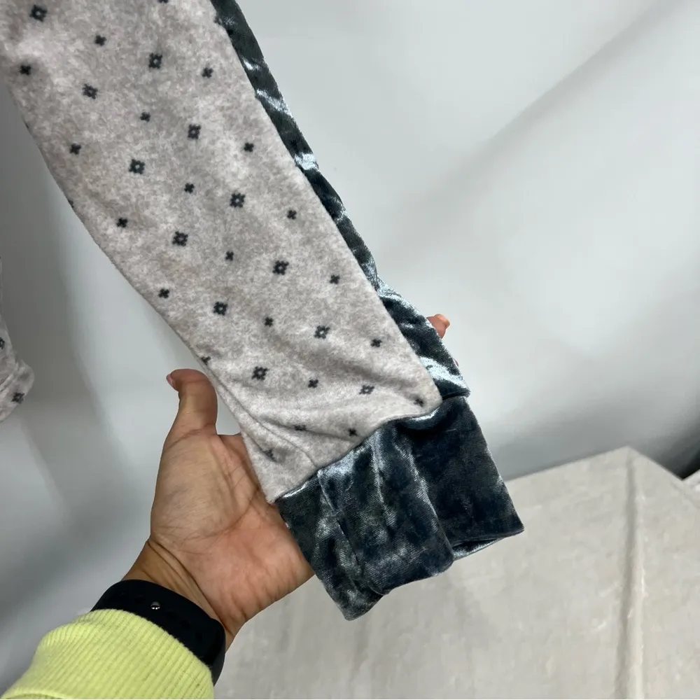 Simply Vera Vera Wang xl Soft Fleece Loungewear Hoodie kangaroo pocket velour - Image 4