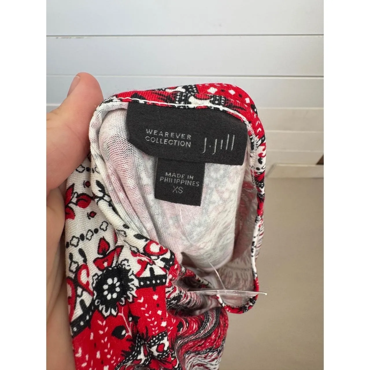 J. Jill Wearever Short Sleeve Top Red White Black Geometric Striped Size XS - Image 7