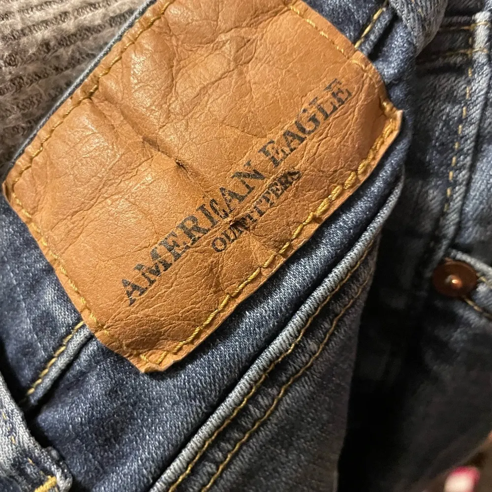 AMERICAN EAGLE MENS ORIGINAL BOOT CUT JEANS - Image 6